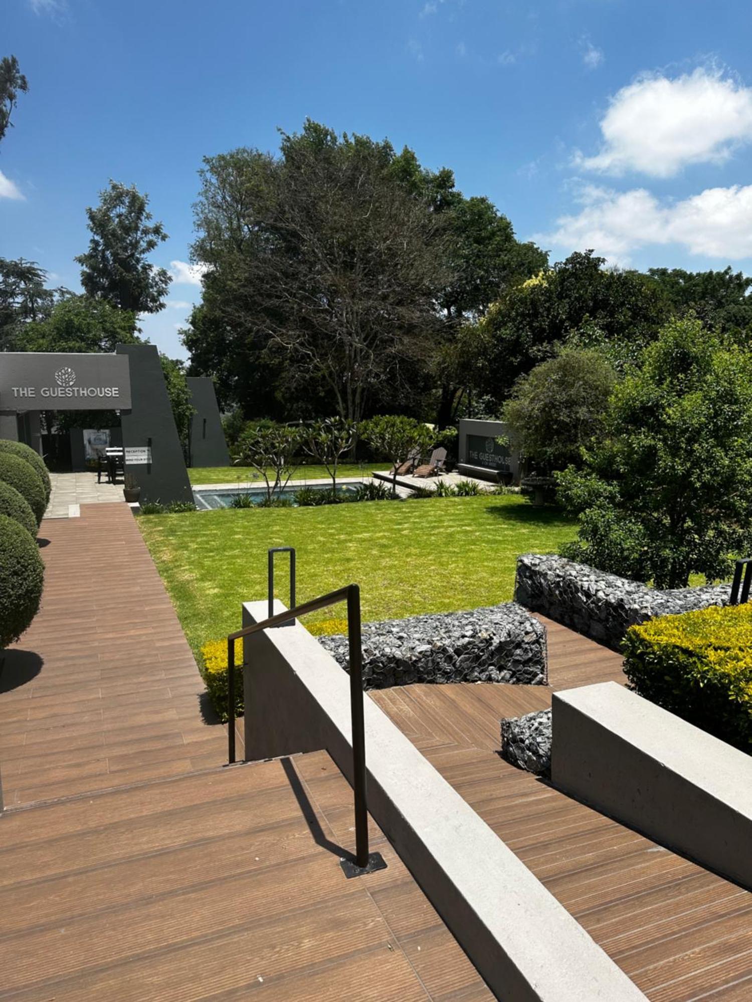 The Guesthouse 6 On Vrede Johannesburg Exterior foto
